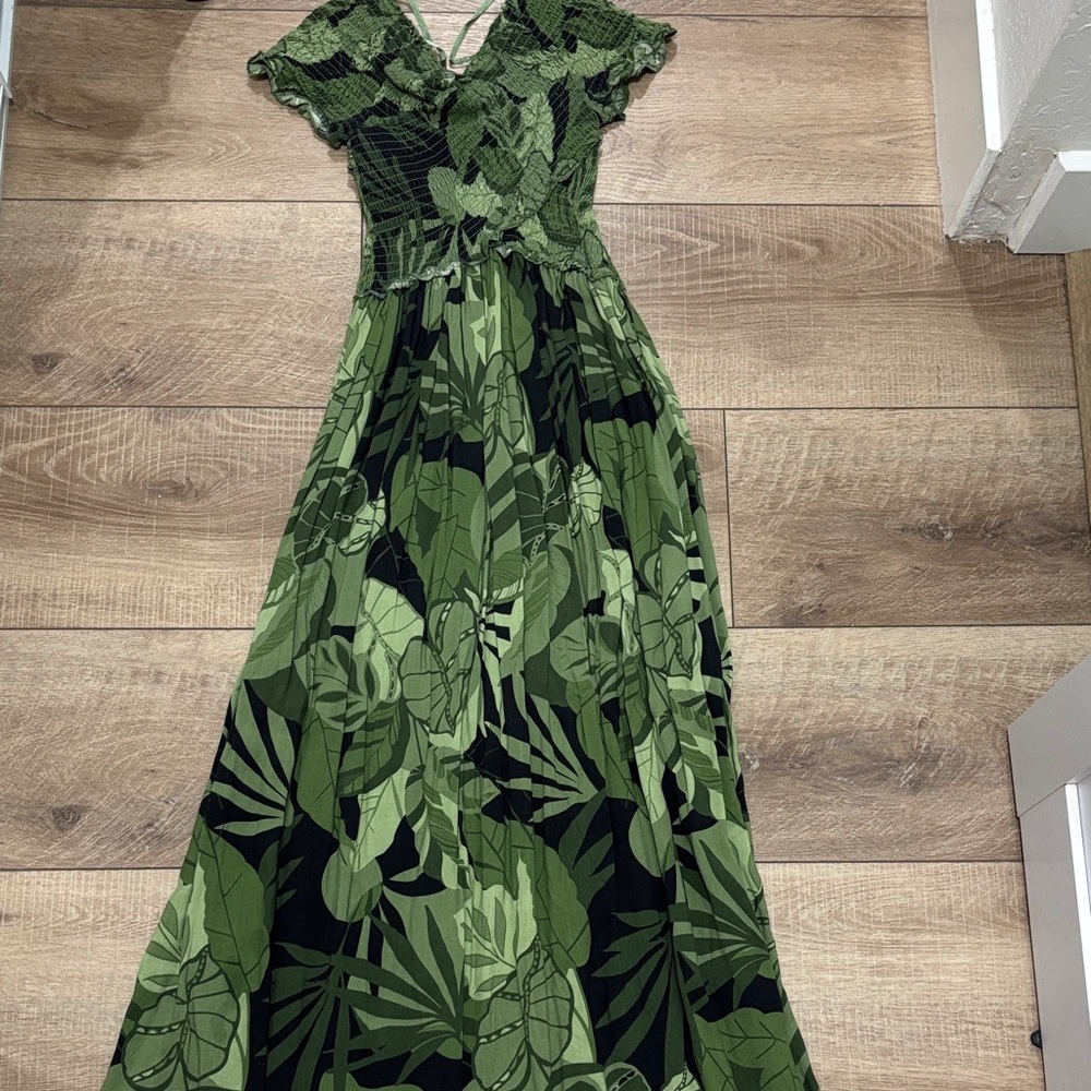 Women’s Maxi Dress